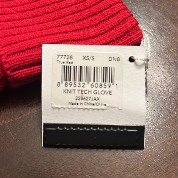 Coach Knit Tech Gloves - Picture 4 of 6
